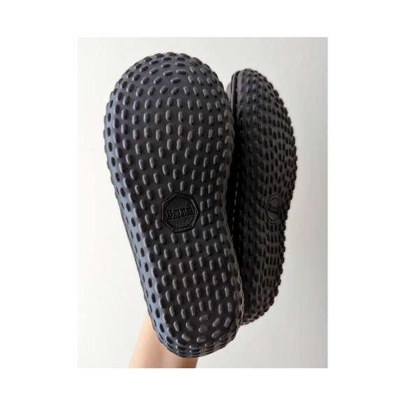 NWOT Born Clog Multicolor Wool Mules - Picture 3 of 6